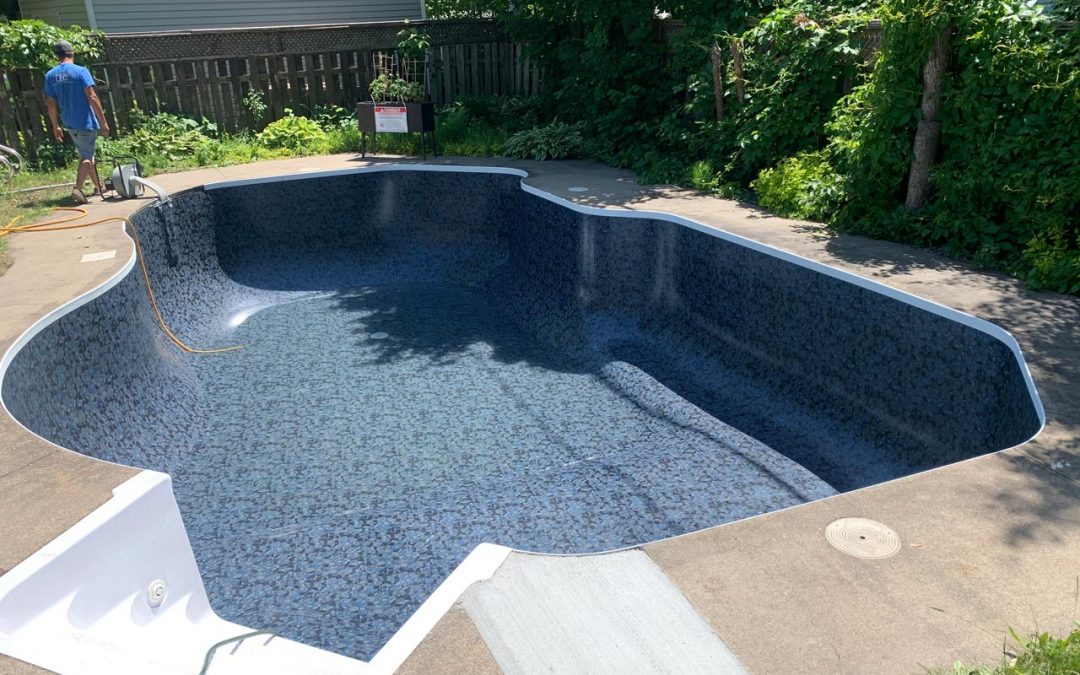 Fond rehaussé et toile neuve