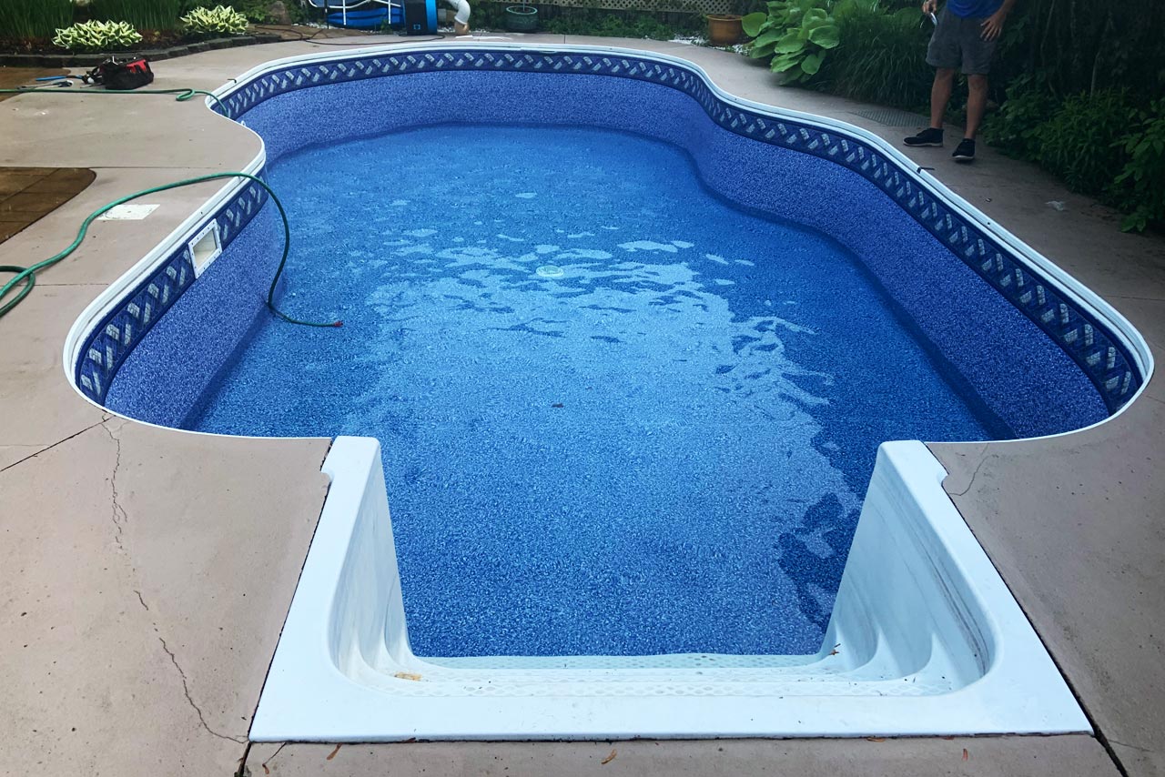 Remplissage piscine creusée après changement de toile